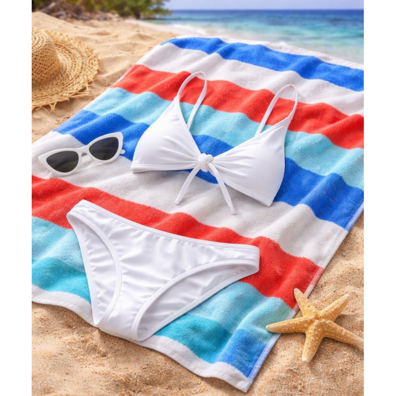 Bikini + toalla
