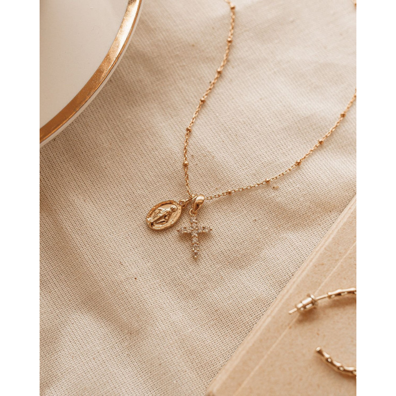 Collar medalla y cruz dorado | Bella joyas elegantes