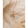 Collar medalla y cruz dorado | Bella joyas elegantes