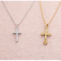 Collar Cruz